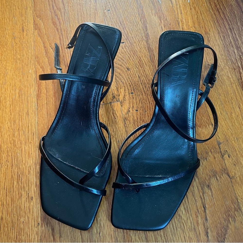 Zara Sandals